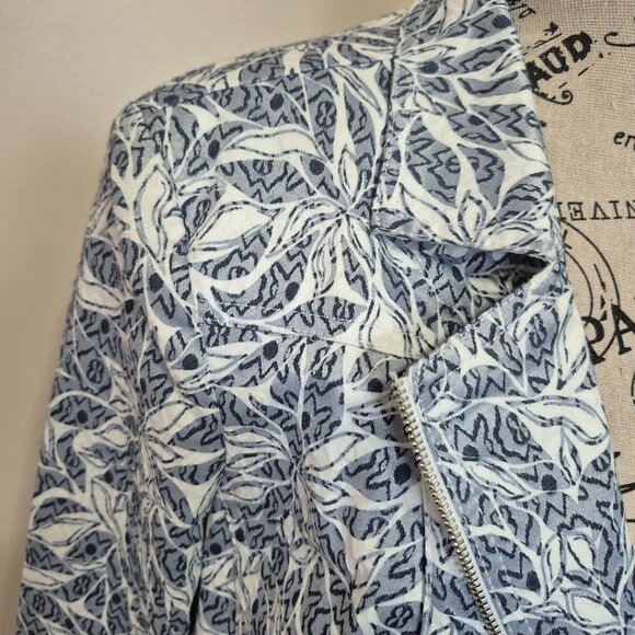 Jacquard Jacket - Picture 2 of 9